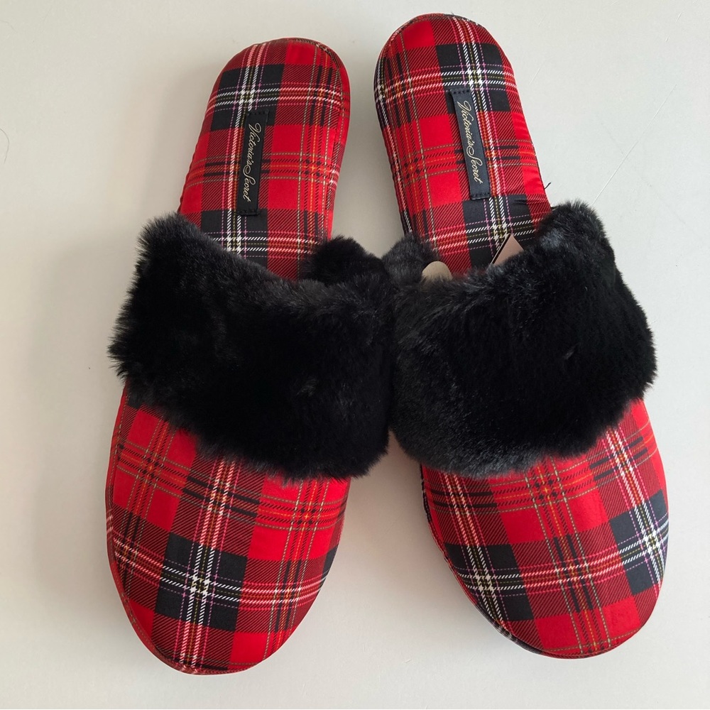 Victoria Secret CS Fur Trim Slipper - Bold Plaid - Size Large